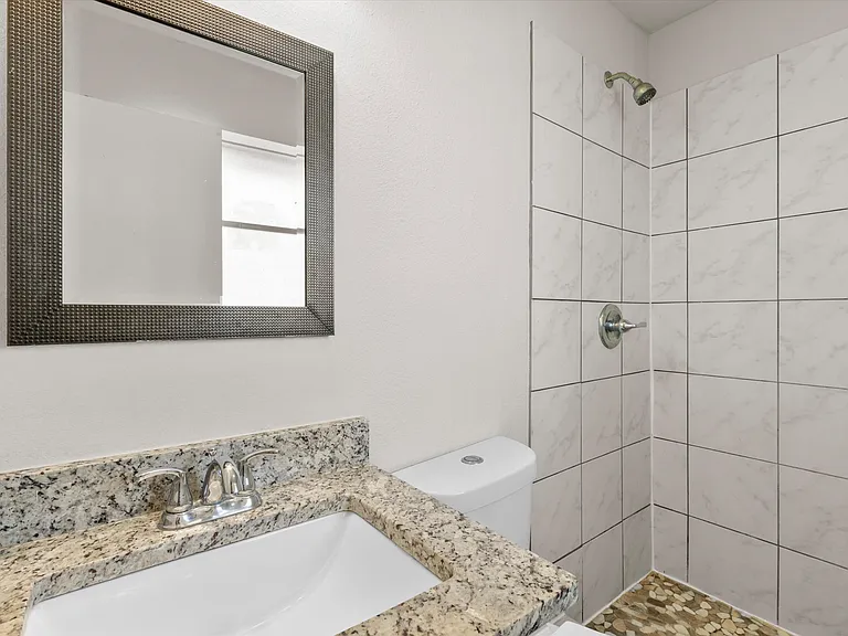 2117 Tiehack Ln — Photo 16