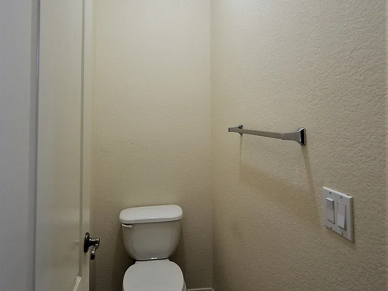 3660 E Temecula Way — Photo 14