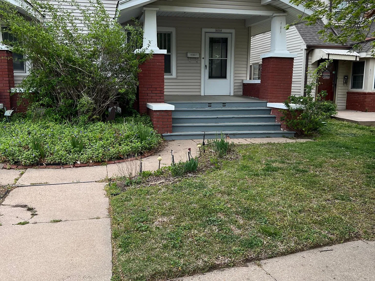 2 bed, 1.5 bath, 1100 sqft, $1,295 — Photo 1