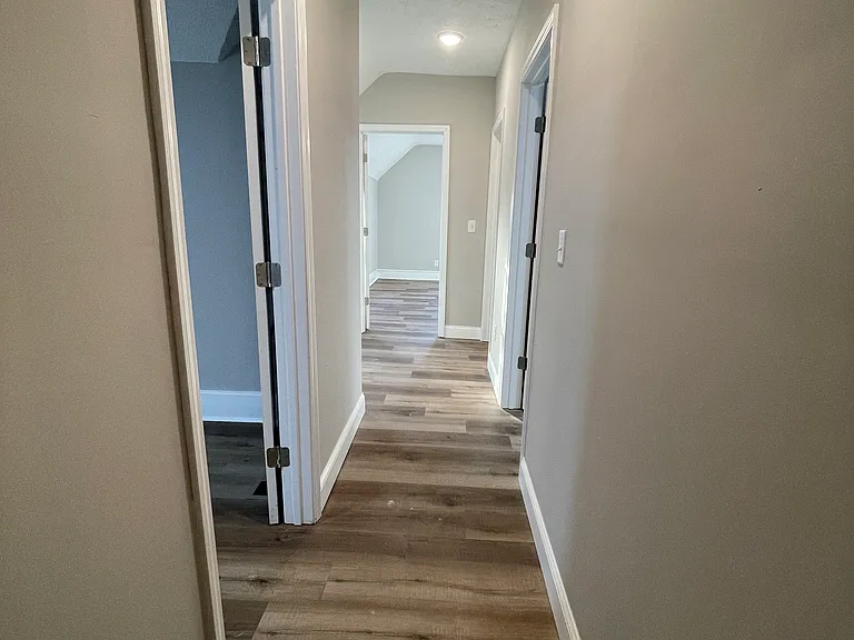 928 Fairbanks Ave — Photo 13