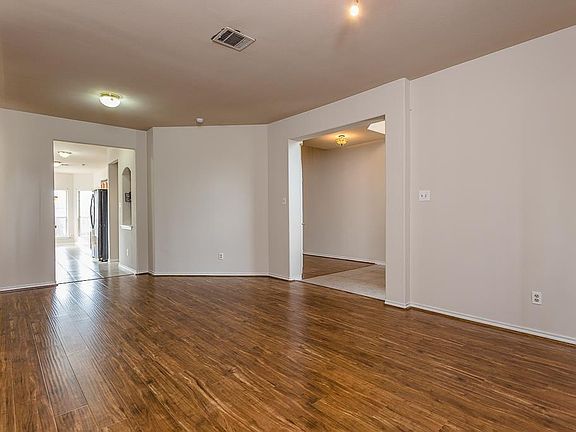 4th image of 17222 Candela Dr