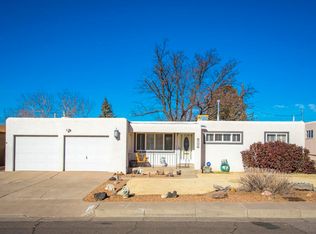 2109 June St NE, Albuquerque, NM 87112