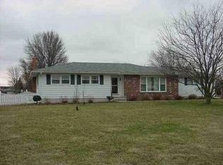 68 Rosewood Dr, Tiffin, OH 44883