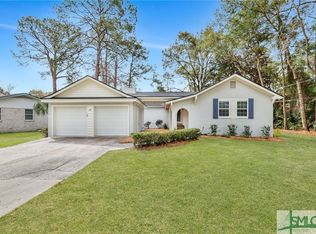 383 Hunt Dr, Savannah, GA 31406