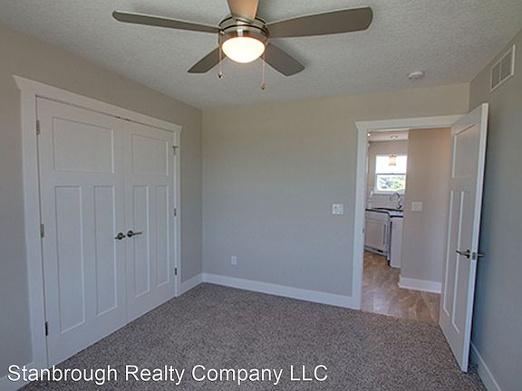 4th image of 260 SE Waco Pl #10240377