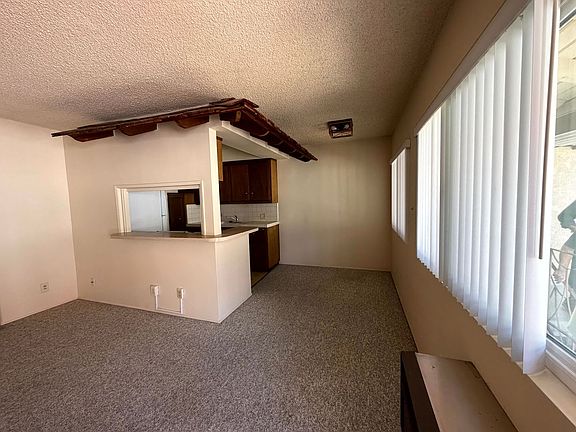 3rd image of 307 N Curtis Ave APT E