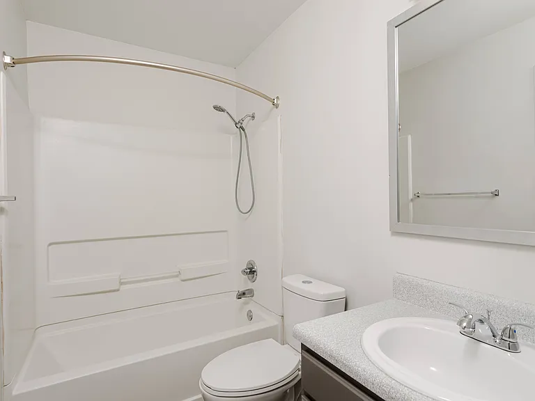 The Oakley at Spring Creek — Photo 21