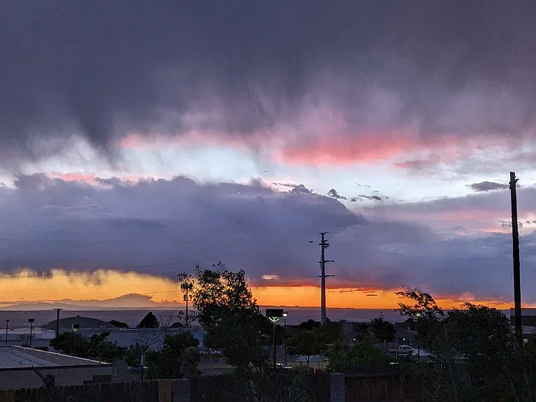 4519 Larchmont Dr NE — Photo 2