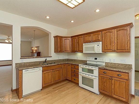 2nd image of 3824 127th St