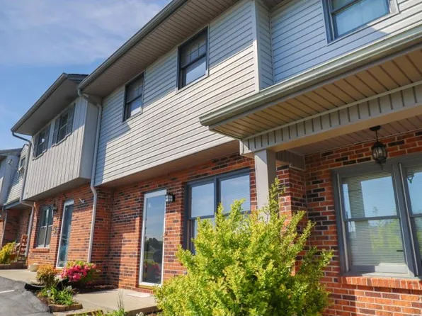 228 Oakcrest Cir, Bristol, VA 24201