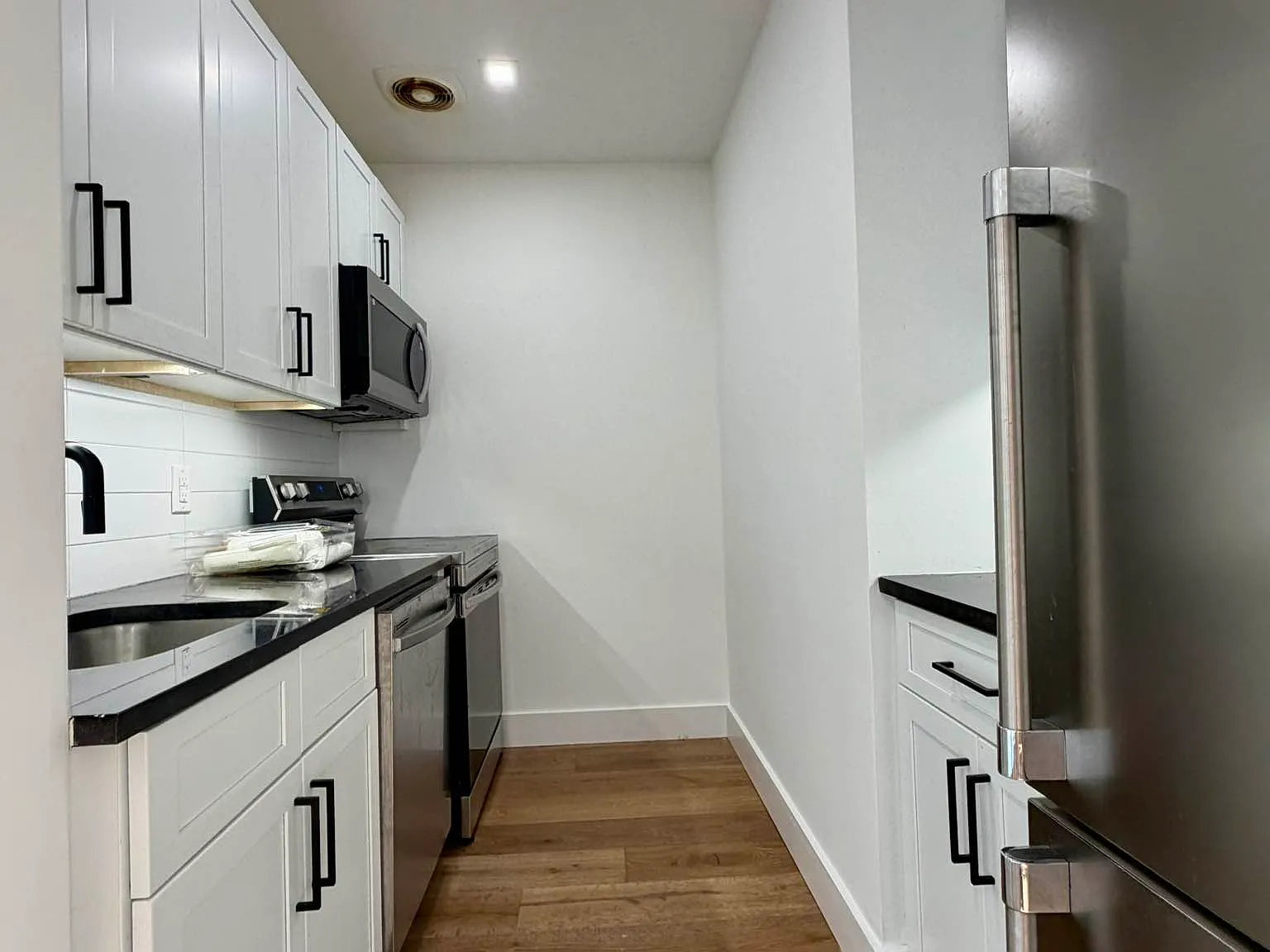 311 Franklin Avenue — Photo 4