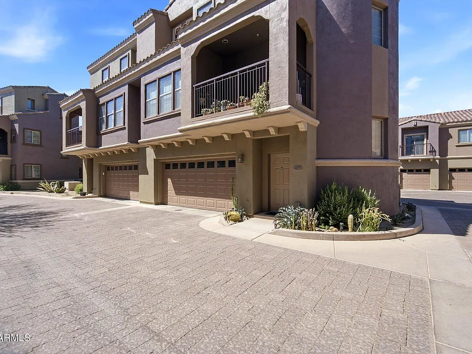 3935 E Rough Rider Rd #1155