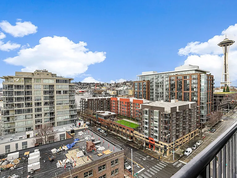 2801 1st Ave #1018 — Photo 28