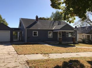 1208 Lincoln Ave, Clay Center, KS 67432