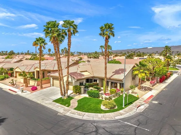 78658 Waterfall Dr, Palm Desert, CA 92211