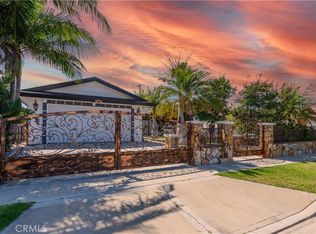 2606 S Poplar St, Santa Ana, CA 92704