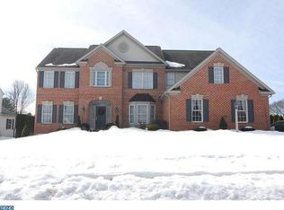 3220 Harwood Ln, Reading, PA 19608