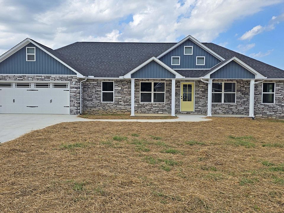 1st image of 327 Madison Cir