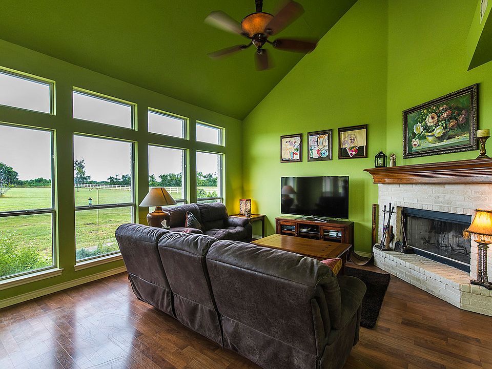 1st image of 30141 Twin Creek Dr