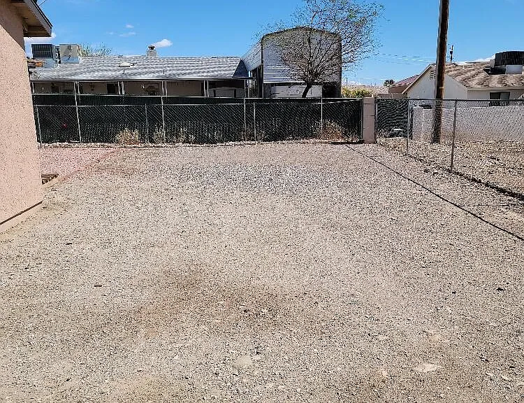 830 Falcon Dr — Photo 22
