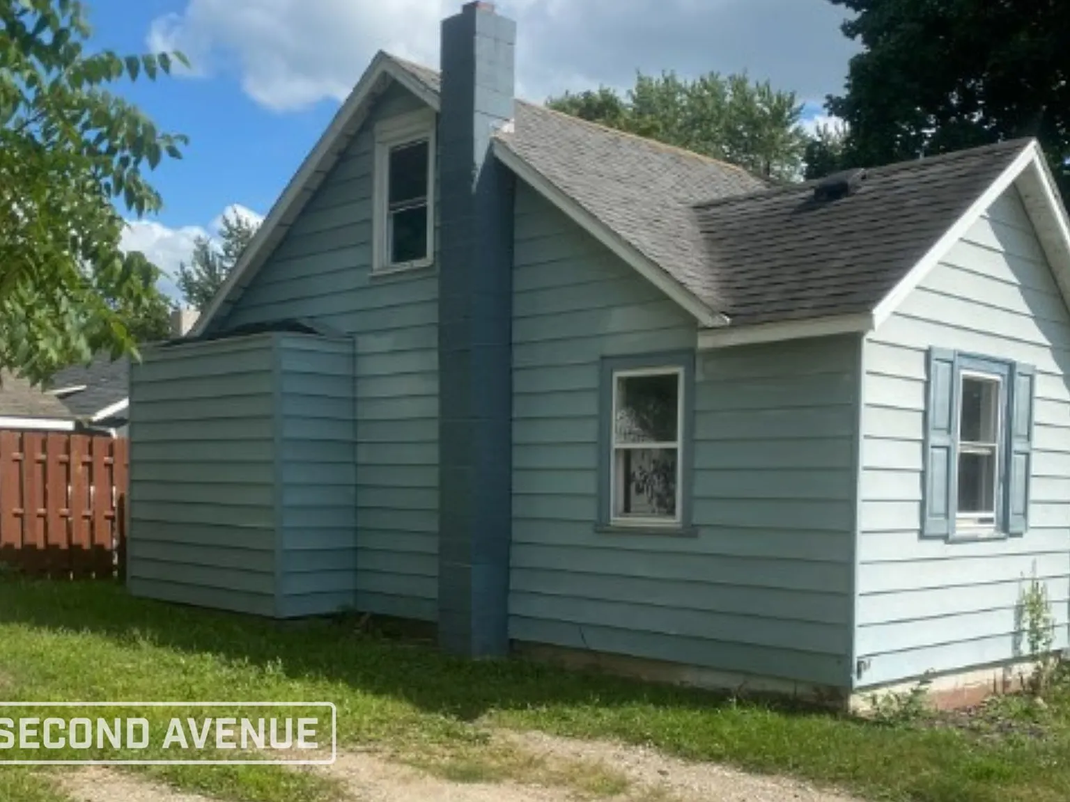 3 bed, 1.0 bath, 950 sqft, $1,195 — Photo 2