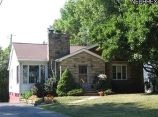 200 Birdwood Rd, Akron, OH 44313