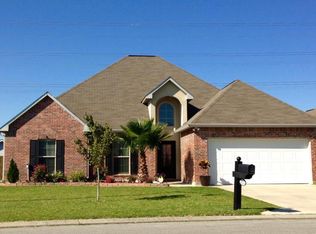 216 Lakefront Dr, Rayne, LA 70578