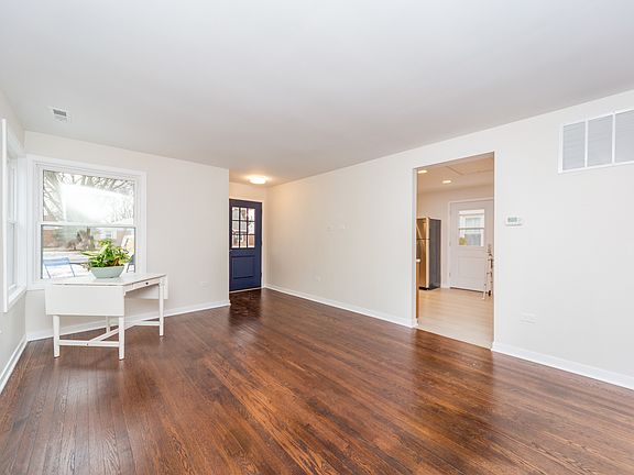 3rd image of 2119 Keeney St