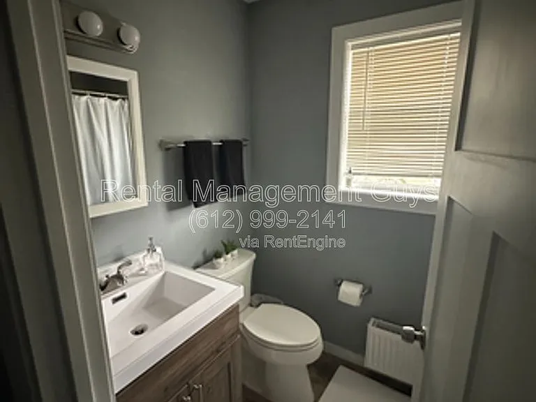 2057 Carroll Ave #1 — Photo 5