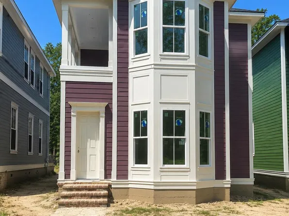 221 Coosaw Point Boulevard W, Beaufort, SC 29907