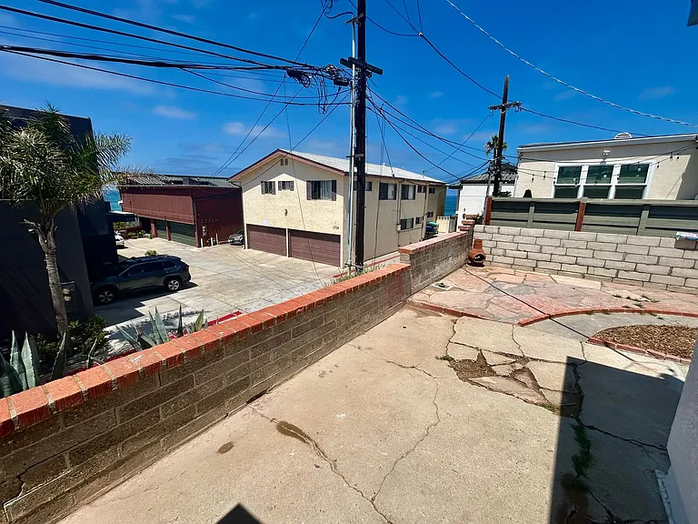 5051 Del Monte Ave — Photo 7
