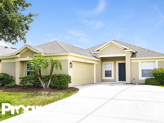 3rd image of 2335 Meadow Oak Cir