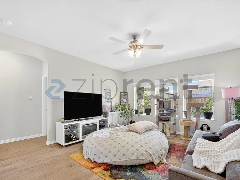 3853 Pearlwood Rd — Photo 12