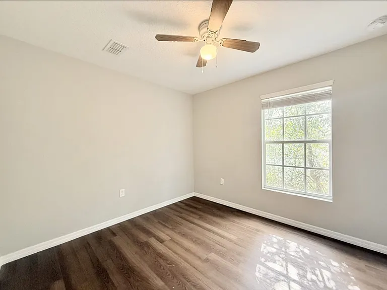 425 F St #3 — Photo 22