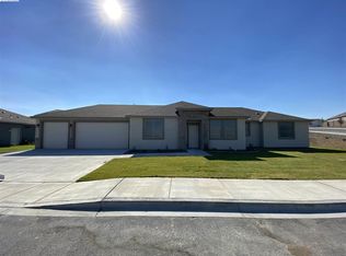7091 Ithaca St, West Richland, WA
