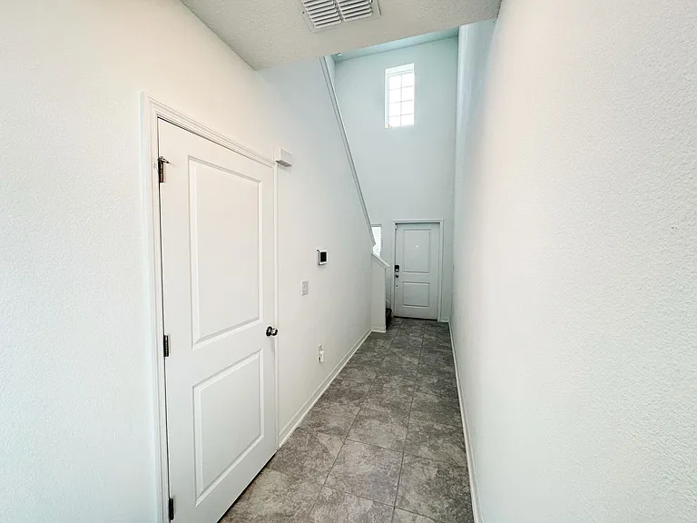 645 Bell Prairie Cir — Photo 10