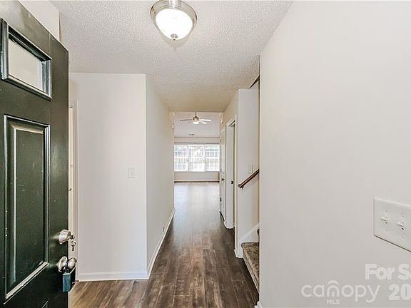 3rd image of 12819 Slade Castle Ct