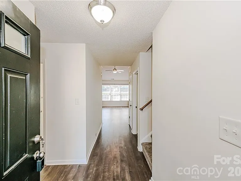 12819 Slade Castle Ct — Photo 3