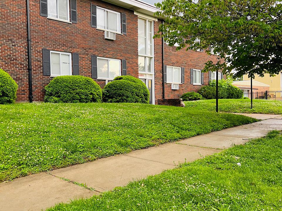 1st image of 5601 Dewey Ave APT 105