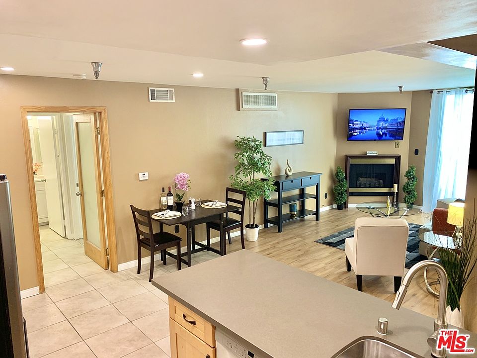 1st image of 5143 Bakman Ave APT 310