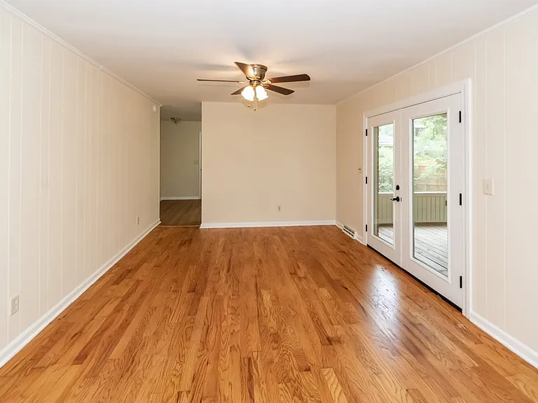 777 Bonham Dr — Photo 47