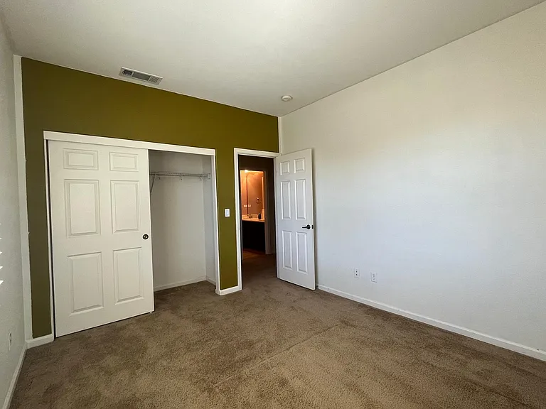 1037 Morning Glory Way — Photo 10