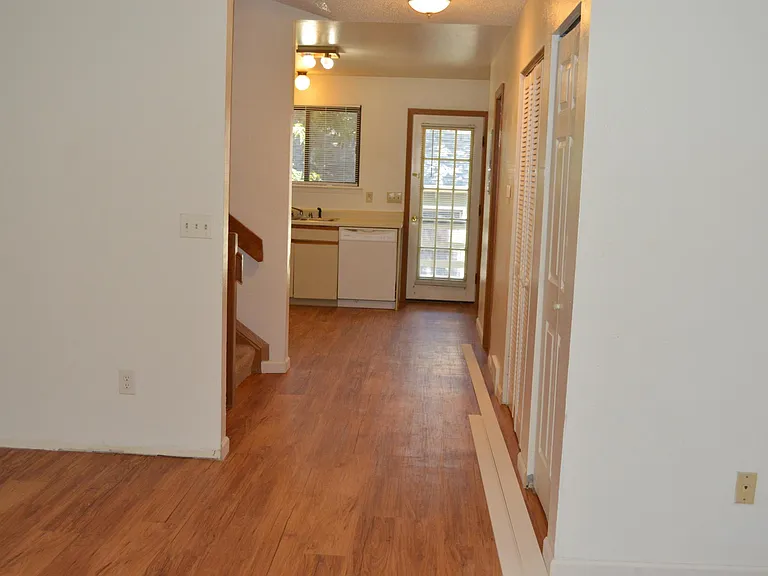 2927 Broadway St #1 — Photo 18