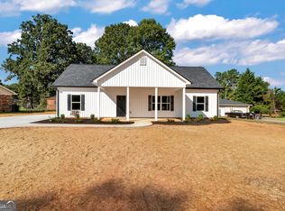 201 Masters Dr, Demorest, GA 30535