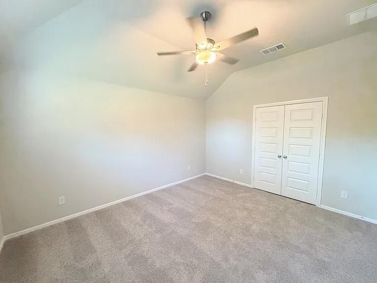 13140 Zion Dr — Photo 12