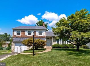 1881 Edmund Rd, Abington, PA 19001