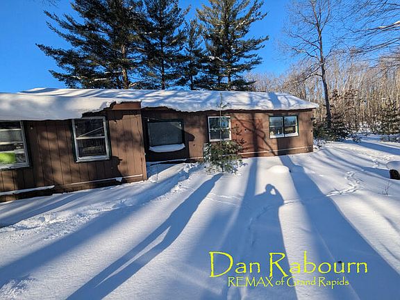 5th image of 5263 E Eight Mile Rd