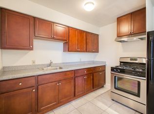 962 63rd St APT D, Oakland, CA 94608