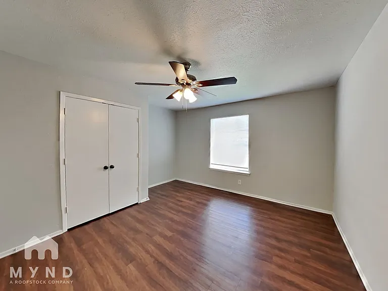 7145 Romford Way — Photo 16