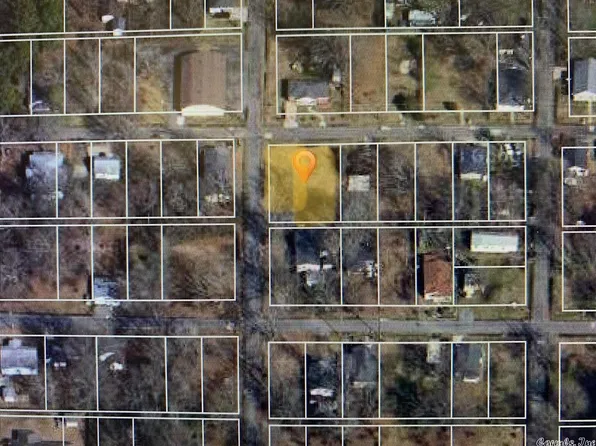 2420 Bell St, Pine Bluff, AR 71601